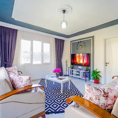 Umut Apartment